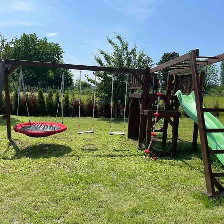 Tea Fruska Gora Villa *